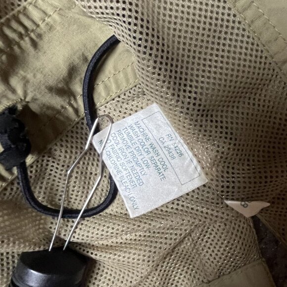 Royal Robbins Mens Khaki Utility Vest M Nylon‎ Outdoor 8 Pockets - Picture 5 of 10